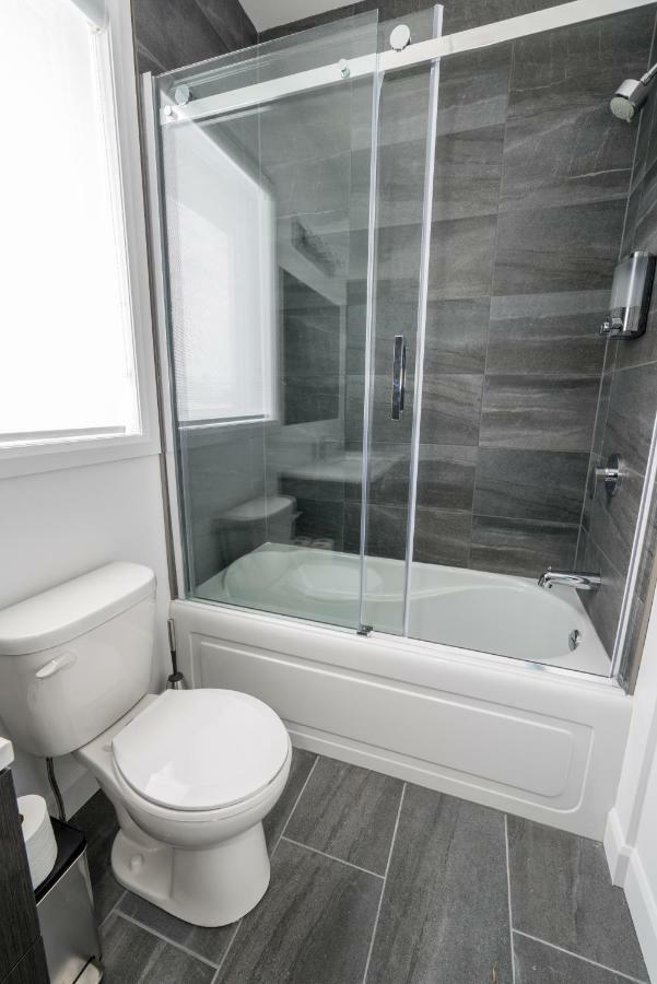 Aux Havres Urbains - Le Penthouse Du Kameleon Apartment Quebec City Bagian luar foto